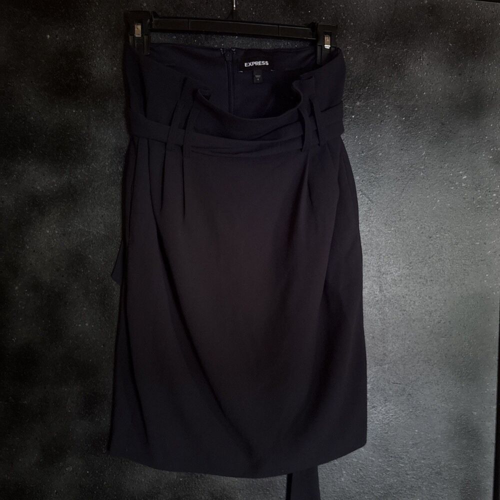 Express Size 4 Navy Blue skirt Work Church School Business Summer Pleated Tie